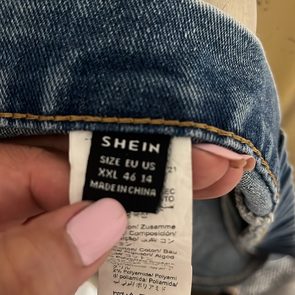 DENIM BACKLESS TOP - Picture 5 of 5
